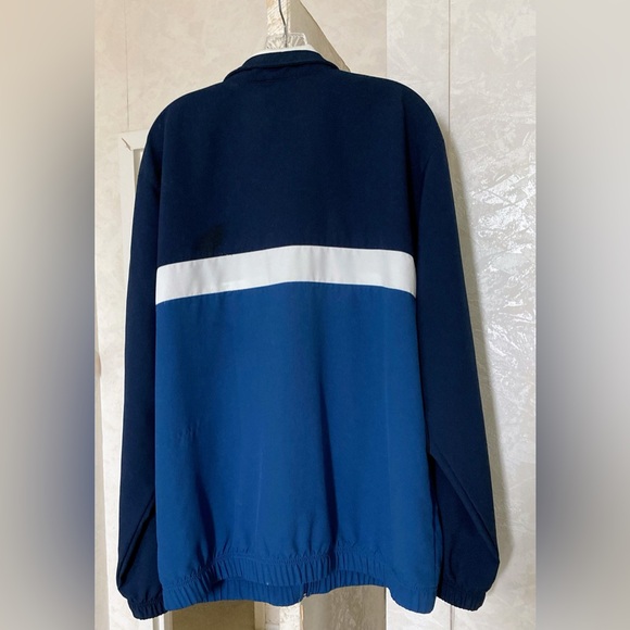 Nike jacket - Picture 8 of 8